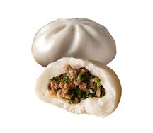 Китайские пельмени баоцзи на пару со свининой и овощами