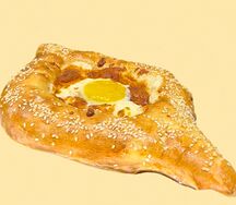 Хачапури по-аджарски