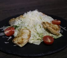 Цезарь с курицей