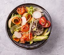 Поке с тиговыми креветками