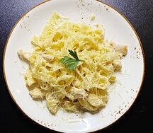 Паста феттуччине с курицей