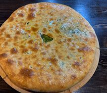 Осетинский сыр с зеленью