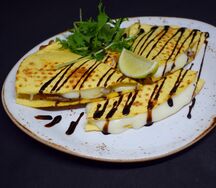 Кесадилья Мехикана с кукурузой и грибами