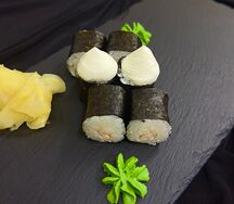 Мини-ролл с креветкой
