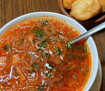 Борщ с пампушками без мяса
