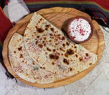 Кутаб с сыром