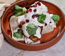 Цыпленок Чкмерули на кеци