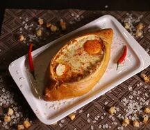 Хачапури по-аджарски