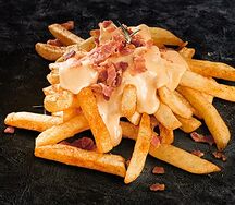 Диппер классик с сырным соусом и беконом