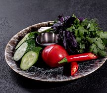 Овощное ассорти с зеленью
