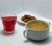Cyп Борщ зеленый с курицей, яйцом и щавелем