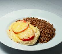 Филе куриное с помидором и сыром