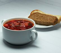 Борщ красный с говядиной