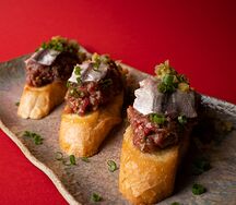 Тартар из телятины с анчоусом