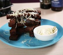 Ирландские гренки с пармезаном