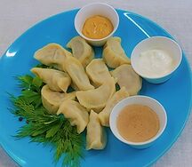 С адыгейским сыром