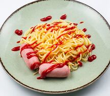 Макарошки с сосисками