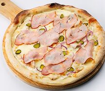 Пицца с карбонадом