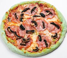 Пицца с ветчиной и грибами 