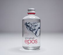 Вода минеральная газированная Петроглиф