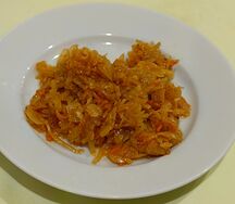 Капуста тушеная