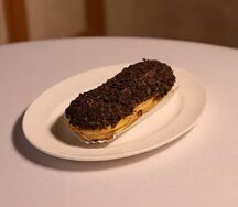 Эклер Шоколадный