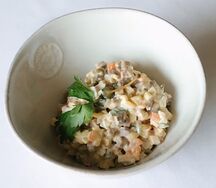 Салат Оливье с языком