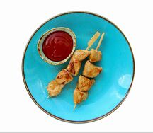 Куриные шашлычки с кетчупом