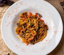 Лапша с говядиной