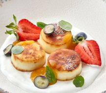 Sirniki Con Panna Acida
