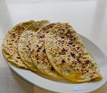 Кутабы с сыром