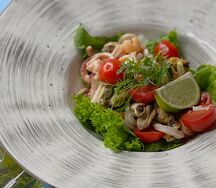 Салат Дары моря
