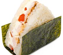 Онигири с курицей