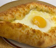 Хачапури по-аджарски