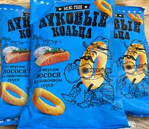 Луковые кольца со вкусом лосося в сливочном соусе