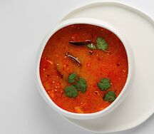 Том ям с курицей
