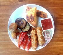 Мангал-микс с люля-кебабом из курицы