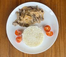 Печень по-строгановски с рисом