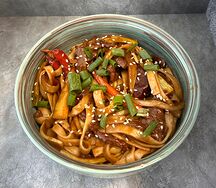 Wok с говядиной 
