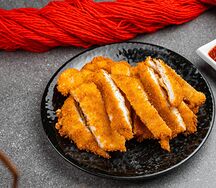 Курица обжаренная в сухарях 