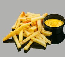 Картофель фри с сырным соусом