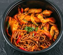 Соба Ким Чи с курицей