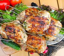 Шашлык из куриного бедра с косточкой