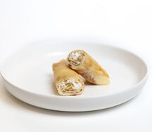 Блин с творогом и изюмом