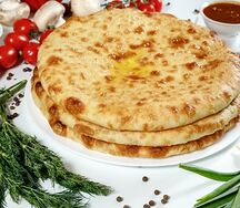 Пирог Осетинский картошка и сыр