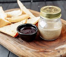 Паштет из куриной печени с портвейном