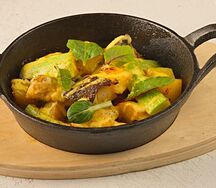 Горячая сковородка с треской