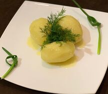 Картофель отварной с маслом