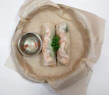 Спринг ролл с курицей и креветкой