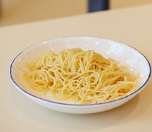 Лапша со сливочным маслом 